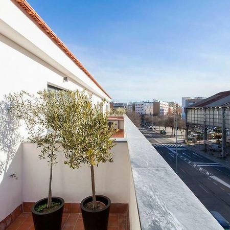 Apartamentos Rg Duplex San Bernardo セビリア エクステリア 写真