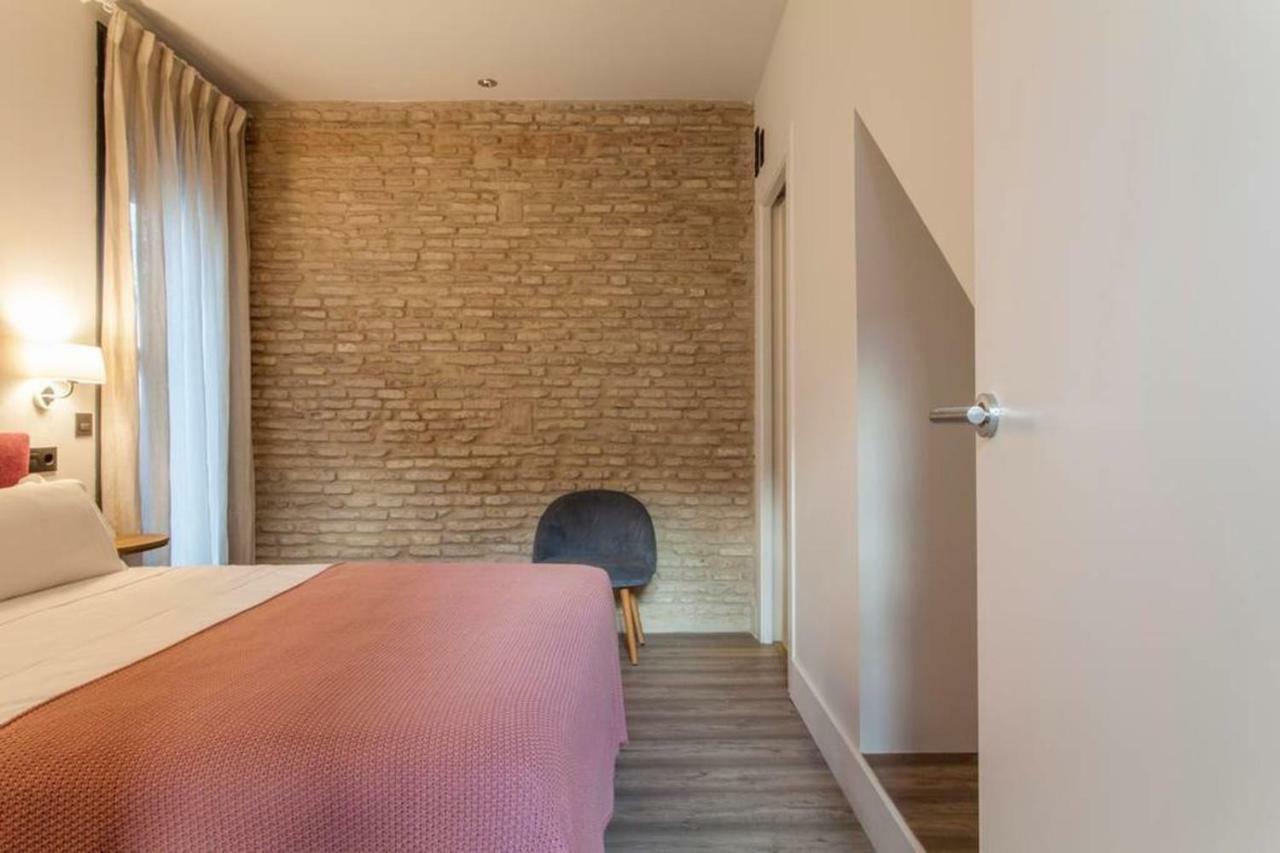 Apartamentos Rg Duplex San Bernardo セビリア エクステリア 写真