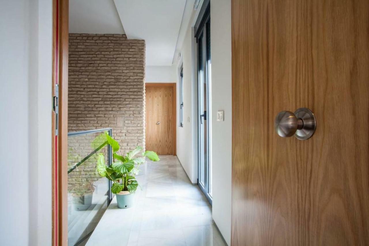 Apartamentos Rg Duplex San Bernardo セビリア エクステリア 写真