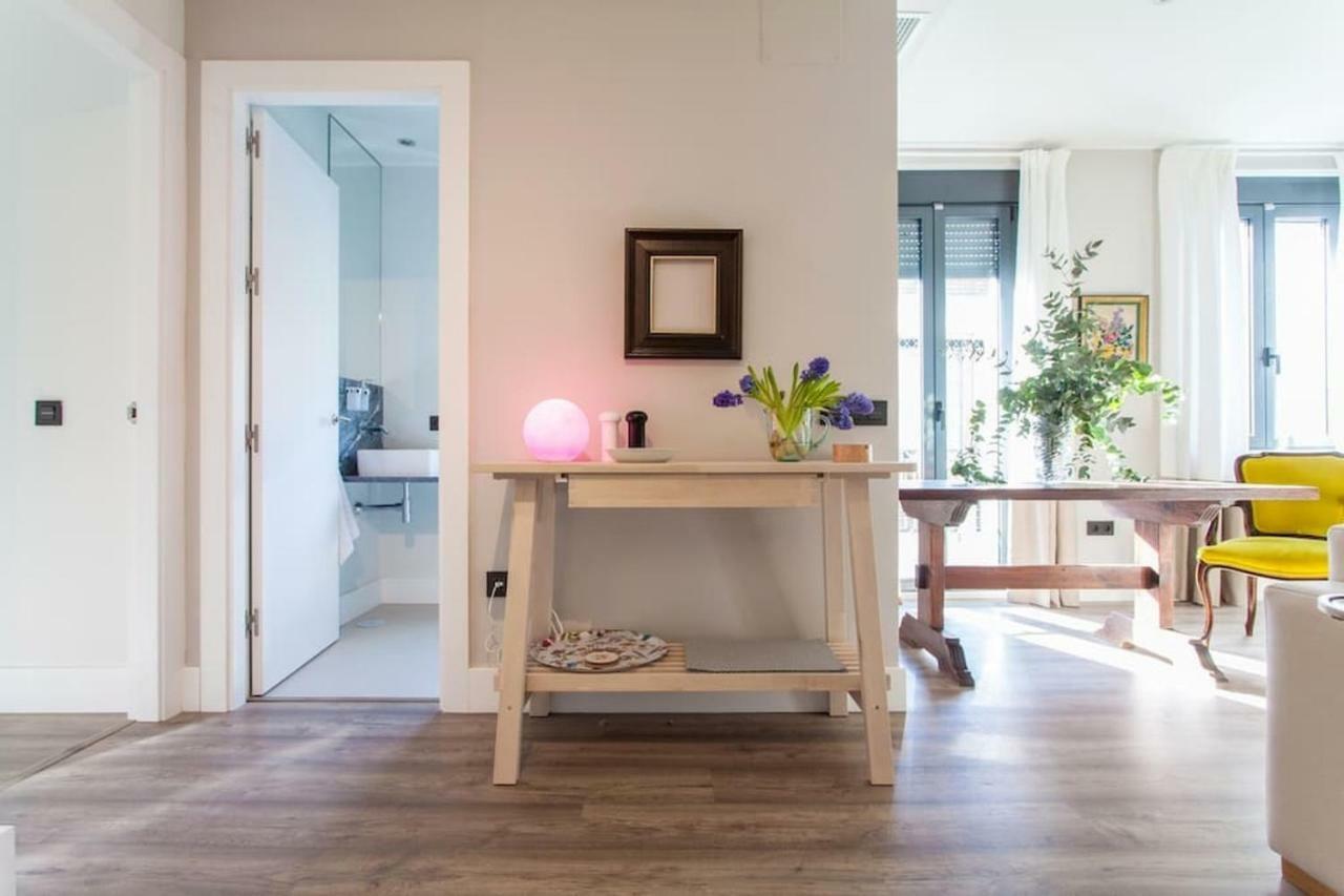 Apartamentos Rg Duplex San Bernardo セビリア エクステリア 写真